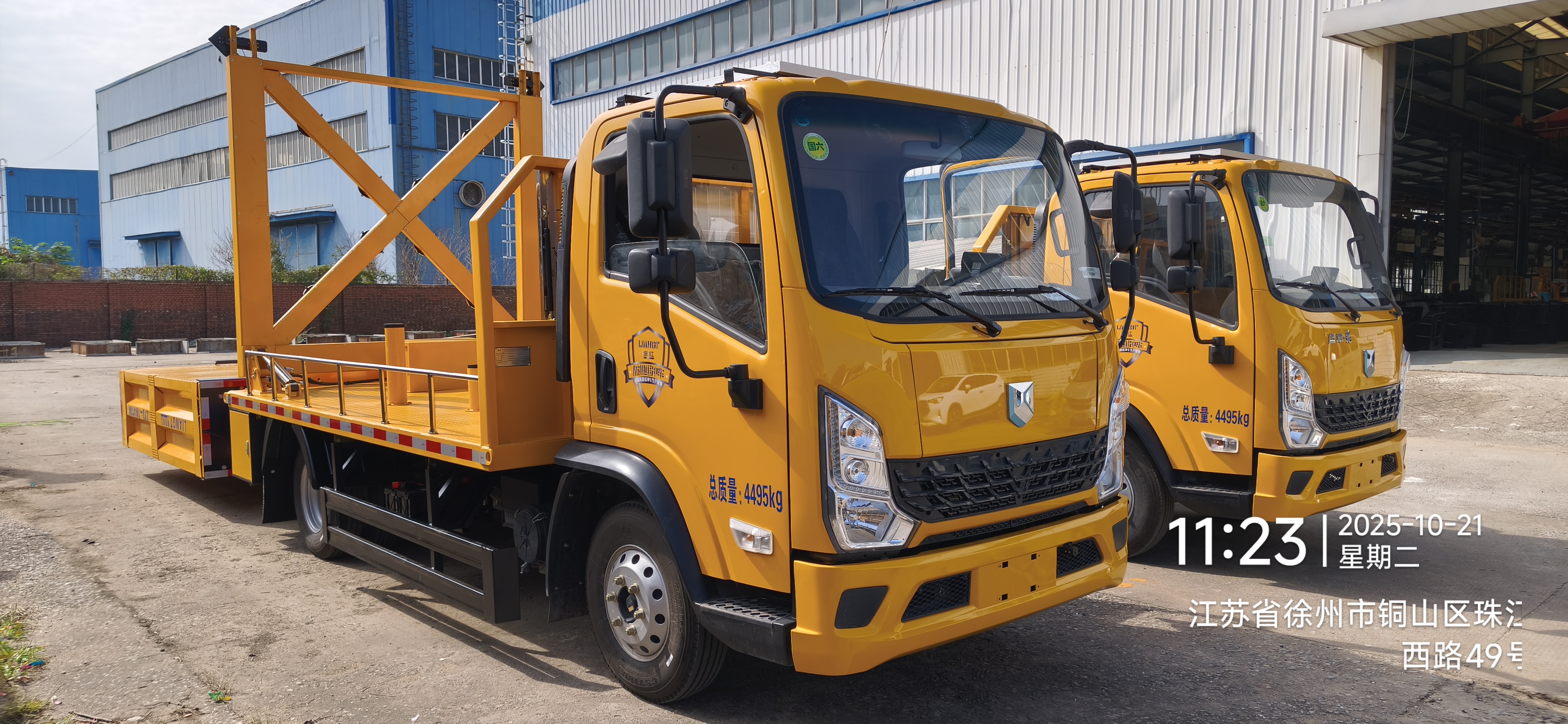 防撞缓冲车是什么东西？具体在高速道路上能起到什么作用？-有驾